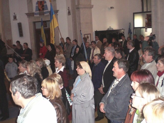 Мирна хода у Лісабоні до роковин Голодомору 32.33 років